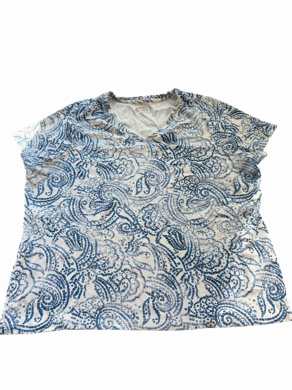 Studio Works White V-Neck Tee with Blue Swirl Print